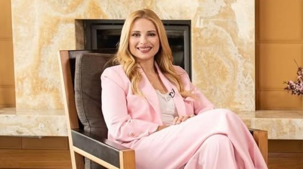 Χριστιάνα Αριστοτέλους: «Για πάρα πολλά χρόνια ένιωθα λίγο σαν μονογονιός, ήμουν μόνη μου σε πάρα πολλά πράγματα» [βίντεο]